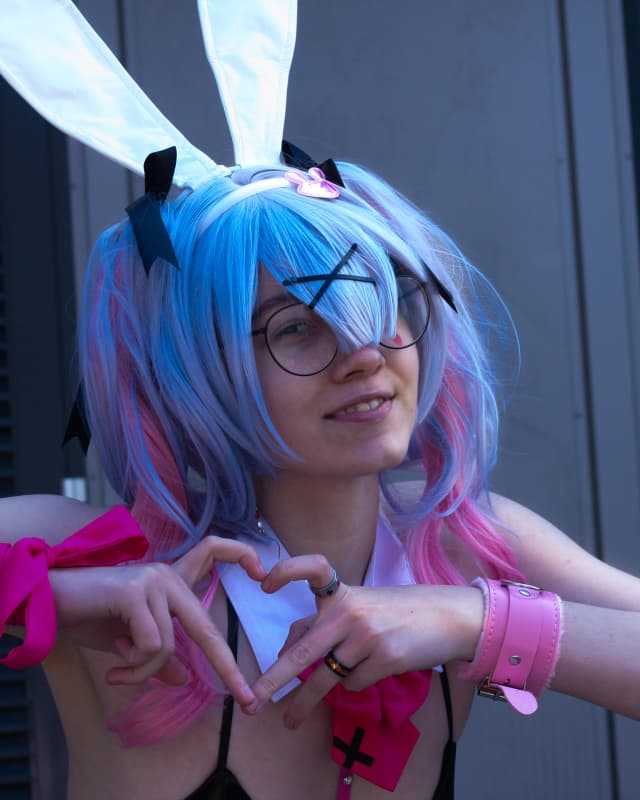Hatsune Miku (Rabbit Hole)